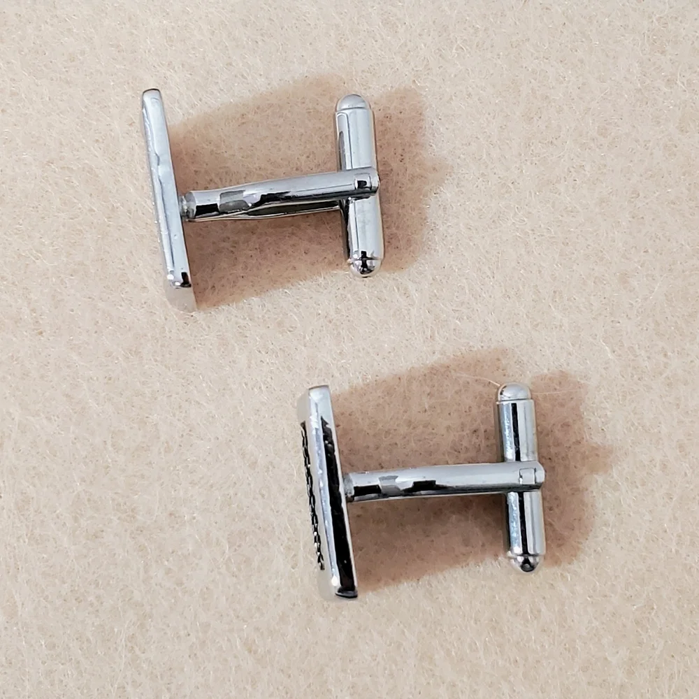 Silver & Black Herringbone Mesh Rectangular Cufflinks - Unisex